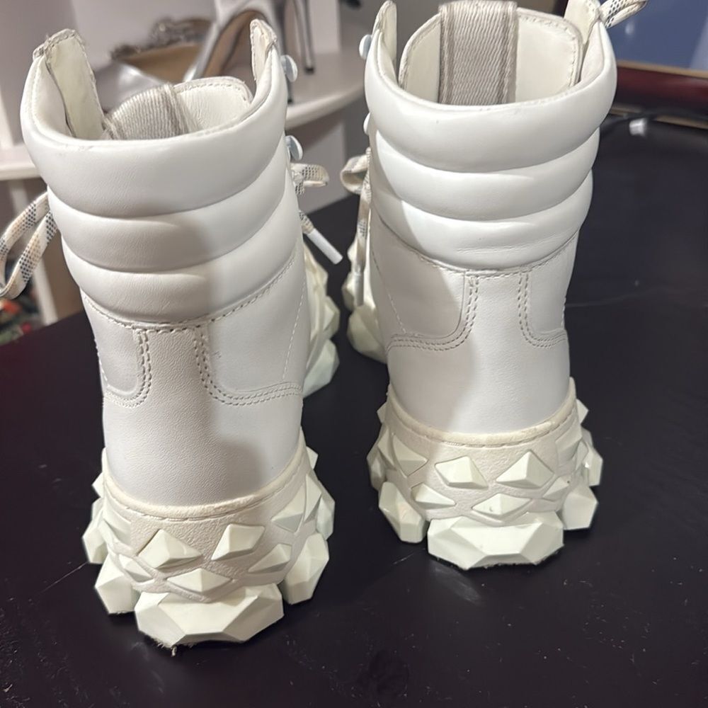 Jimmy Choo Leather Diamond x Hike Hiking Boots in White 36.5 US 6 - Picture 7 of 9